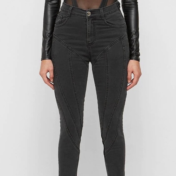 Manière De Voir 
CONTOUR SEAM DETAIL SKINNY JEANS - WASHED
BLACK - Picture 2 of 9
